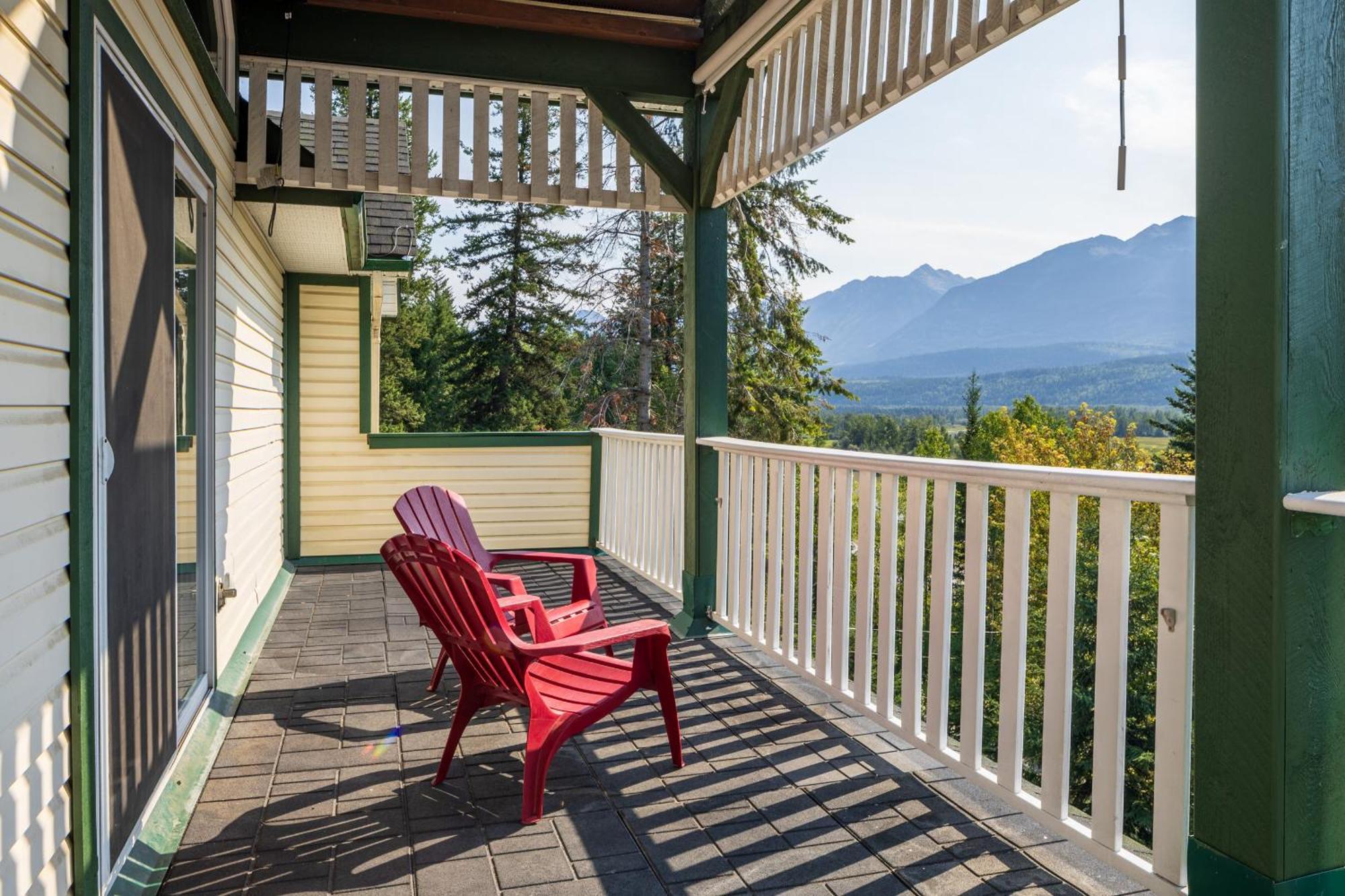 2Mins To Town, Ac & Sauna, Self Check-In, Full Kitchen, Free Laundry & Parking, Family Pet Friendly, Comfortably Sleeps Up To 10 Golden Exterior foto